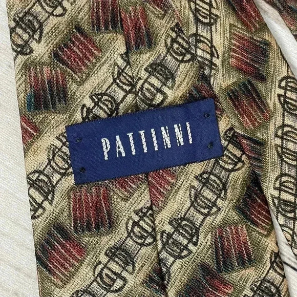 Pattinni Mens Silk Tie Extra Long 61.25” Long Tan Gold Black 4” Wide - Picture 6 of 8
